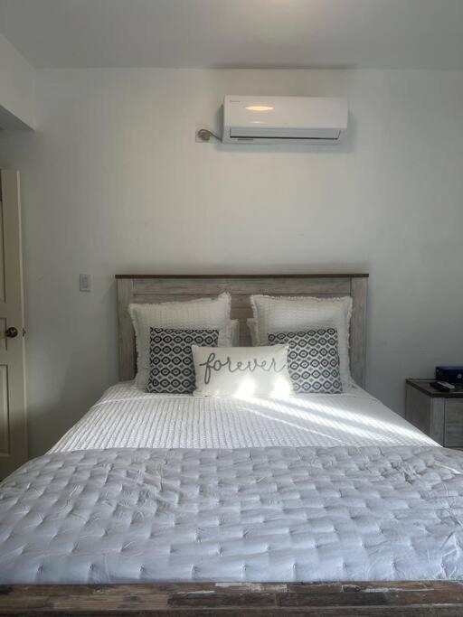 Little Cole Bay Apartment Koolbaai Exterior foto